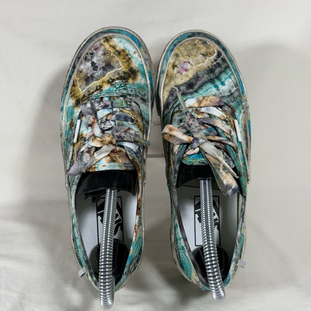Vans Custom All Over Design Low Top Sneakers (721278) Size W's 6 -M's 4.5 - Picture 5 of 12